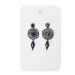 5/$25 😻 Black Filigree Earrings